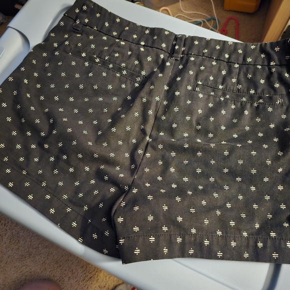 Merona size 8 shorts - Picture 3 of 4